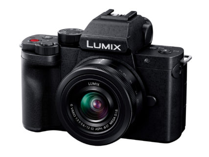 LUMIX、8万円台のLUMIX G100Dを発表